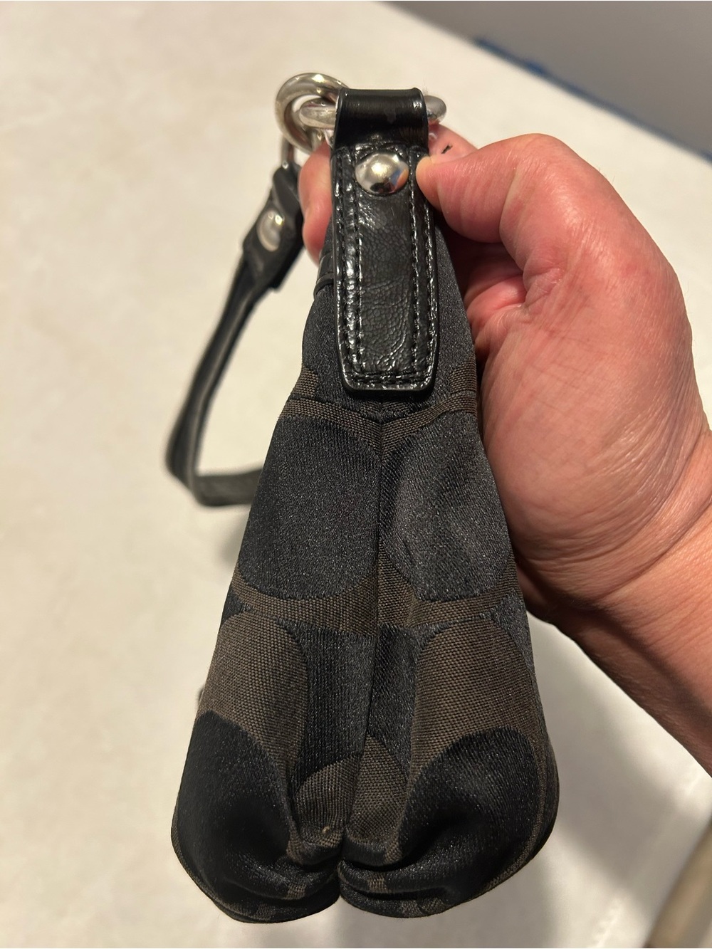 Coach Brown and Black Poppy Signature Shoulder Bag Y2K No. K0926-14562 - Picture 5 of 9